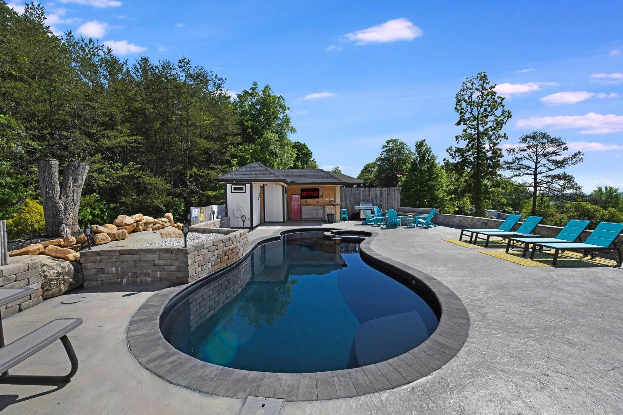 H2Oasis Incredible Pool Retreat With Mountains Views! Villa Sevierville Exterior photo