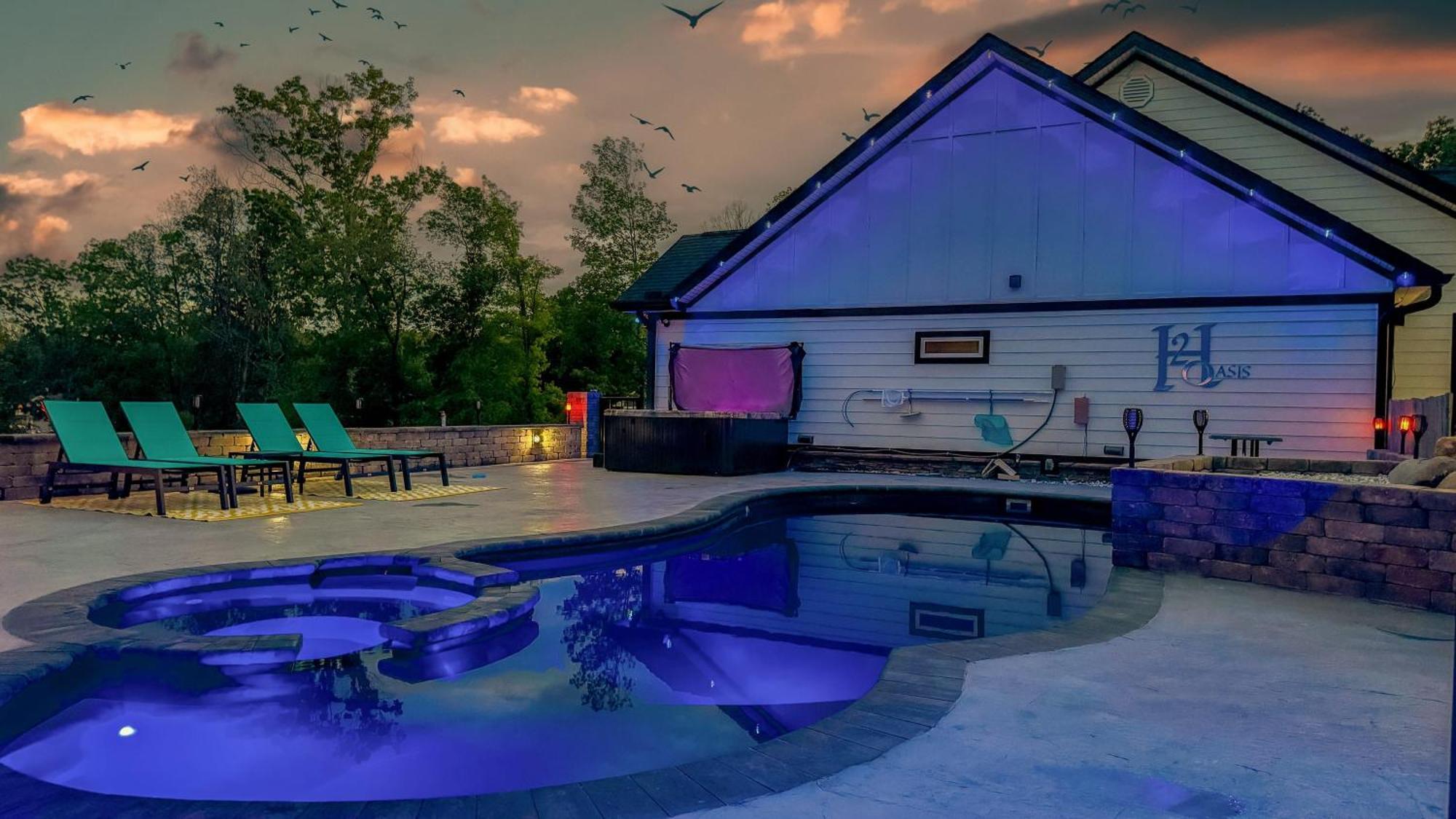 H2Oasis Incredible Pool Retreat With Mountains Views! Villa Sevierville Exterior photo